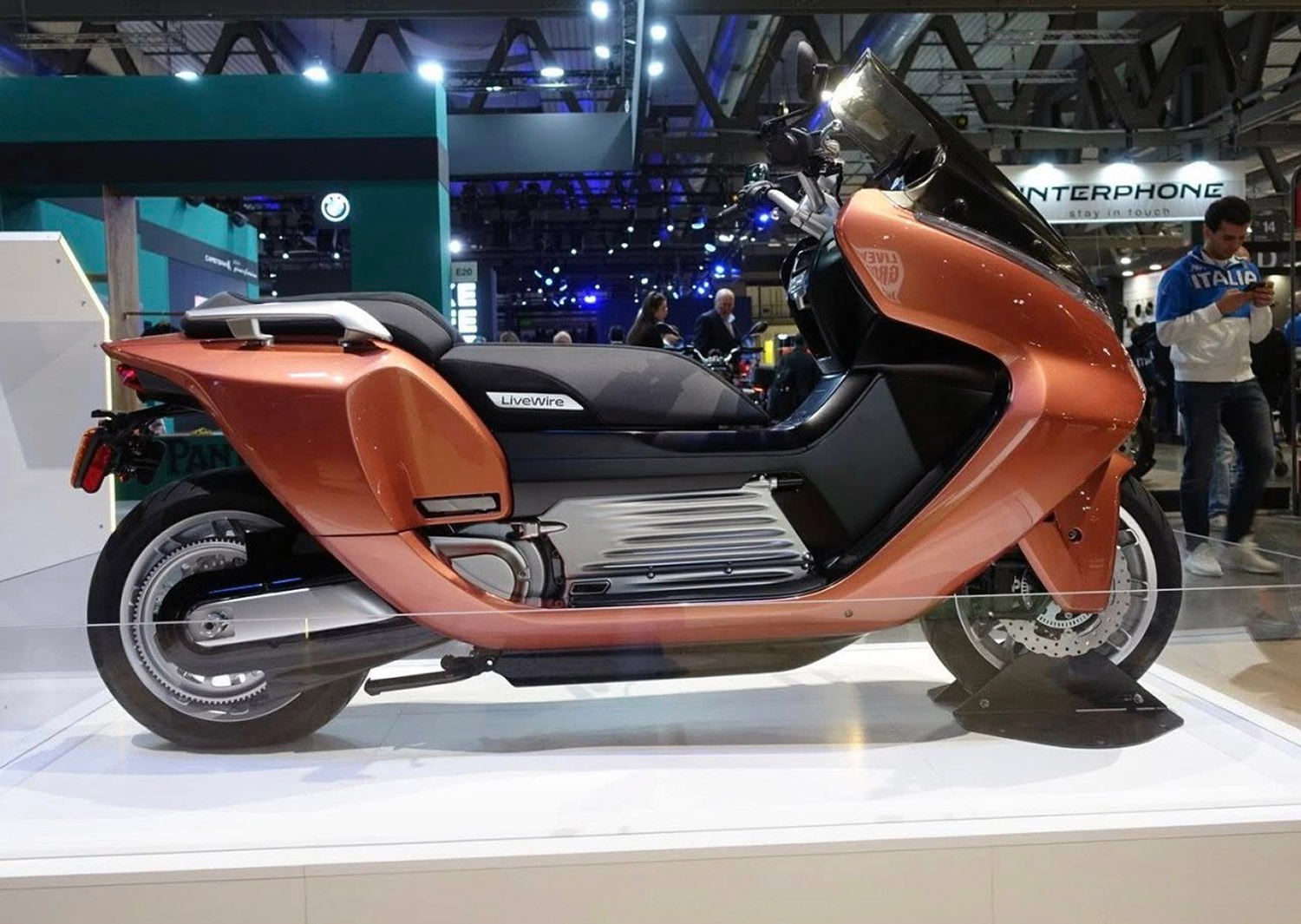 S2 Maxi Scooter concept